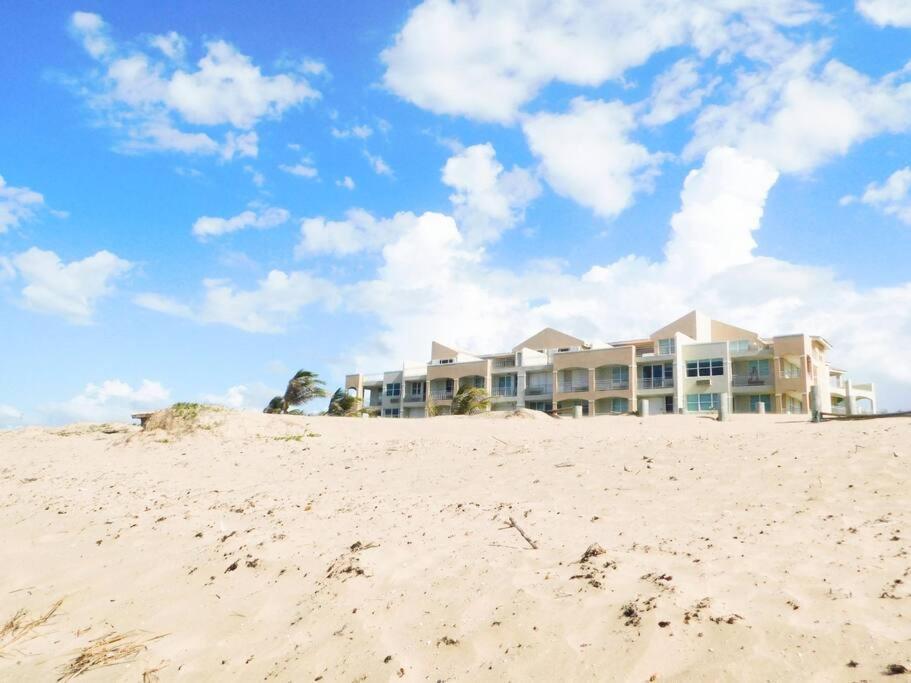 Paradise Coast Pr - Condo Isabela Exteriör bild
